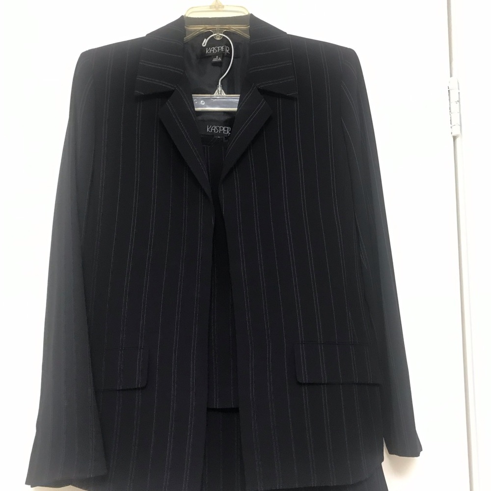 Kasper 3 piece suit